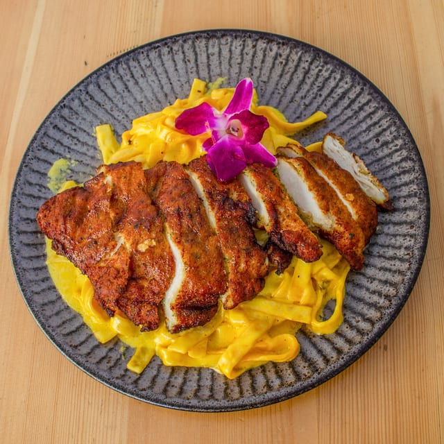 Fetuccine A La Huancaina Milanesa.