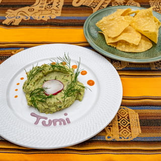 Guacamole & Chips Classic