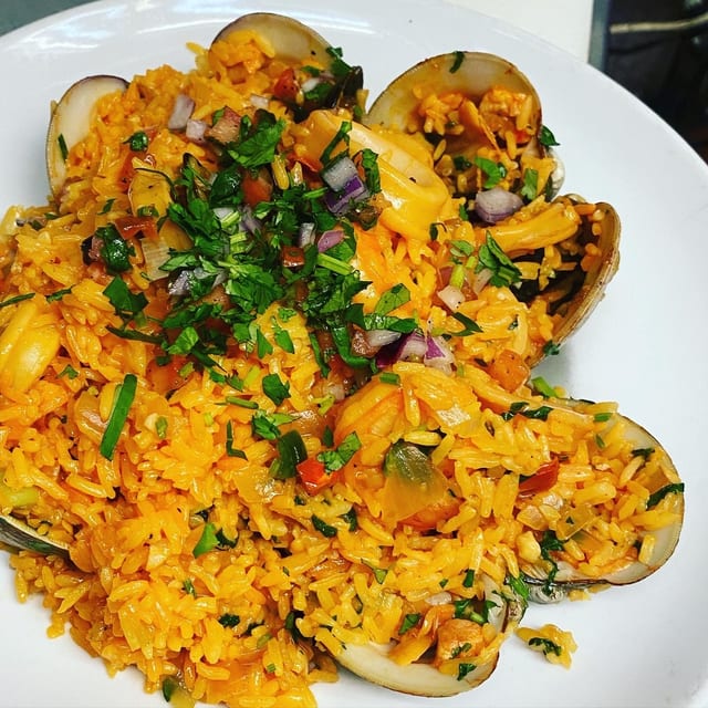 Arroz Chaufa Mariscos.